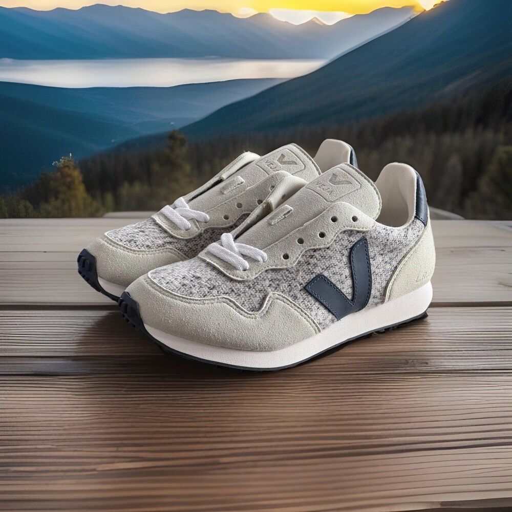 Women’s Size 6 VEJA SDU Flannel Gray Navy Vegan RR0403075A NIB